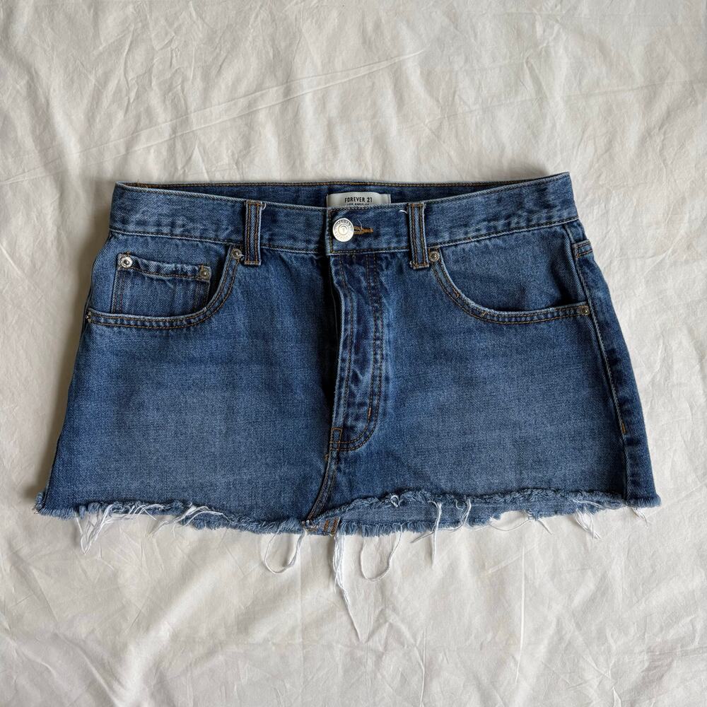 Y2K Low Rise Denim Micro Mini Skirt Forever 21 - Size 26